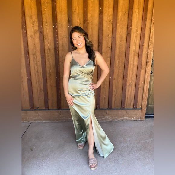 Revelry size 8 Rory in Satin Sage - Picture 2 of 2